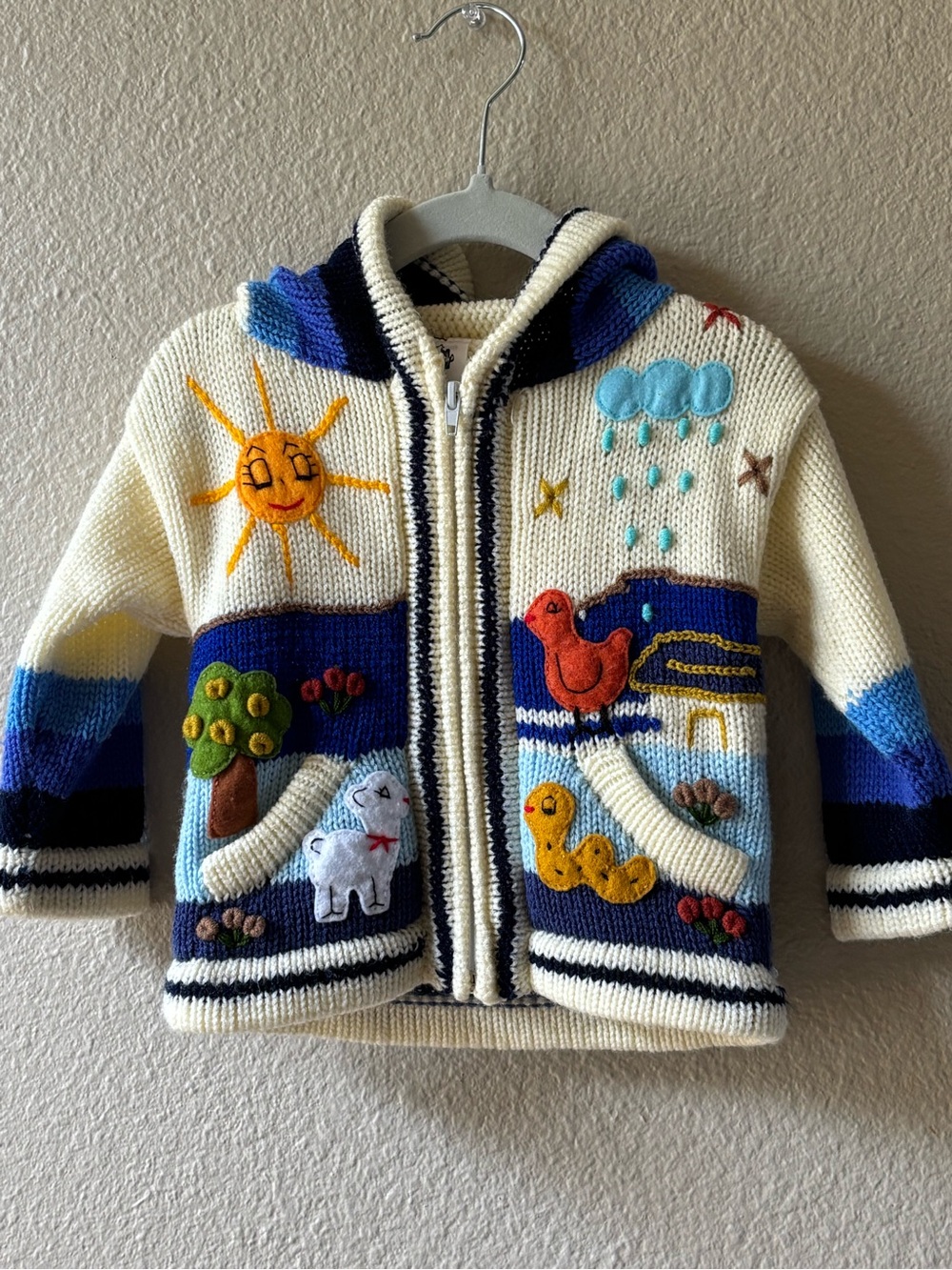 Child's Arpillera Handmade Peruvian Sweater - Cream and blue size 6-9M